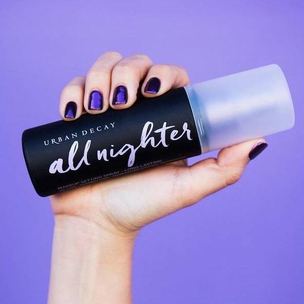 Xịt khóa nền Urban Decay Spray All Night Cherry Long Lasting Makeup Setting Pray 118ml