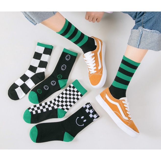 Vớ XANH mặt cười cao cổ Nam Nữ phong cách thể thao, trẻ trung, năng động.