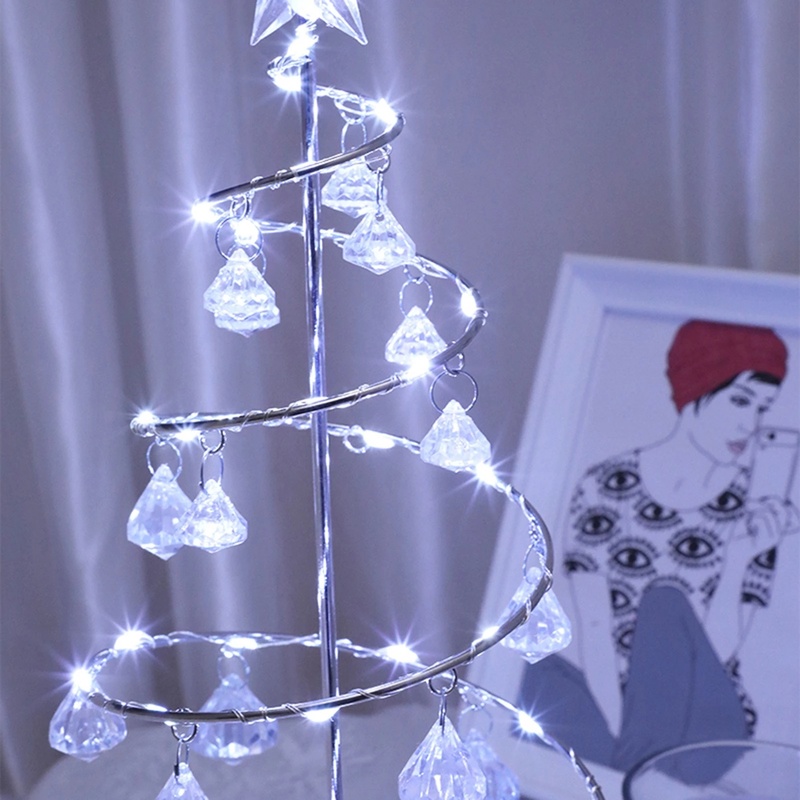 Đèn LED để bàn thiết kế hình cây thông trang trí dịp Giáng Sinh