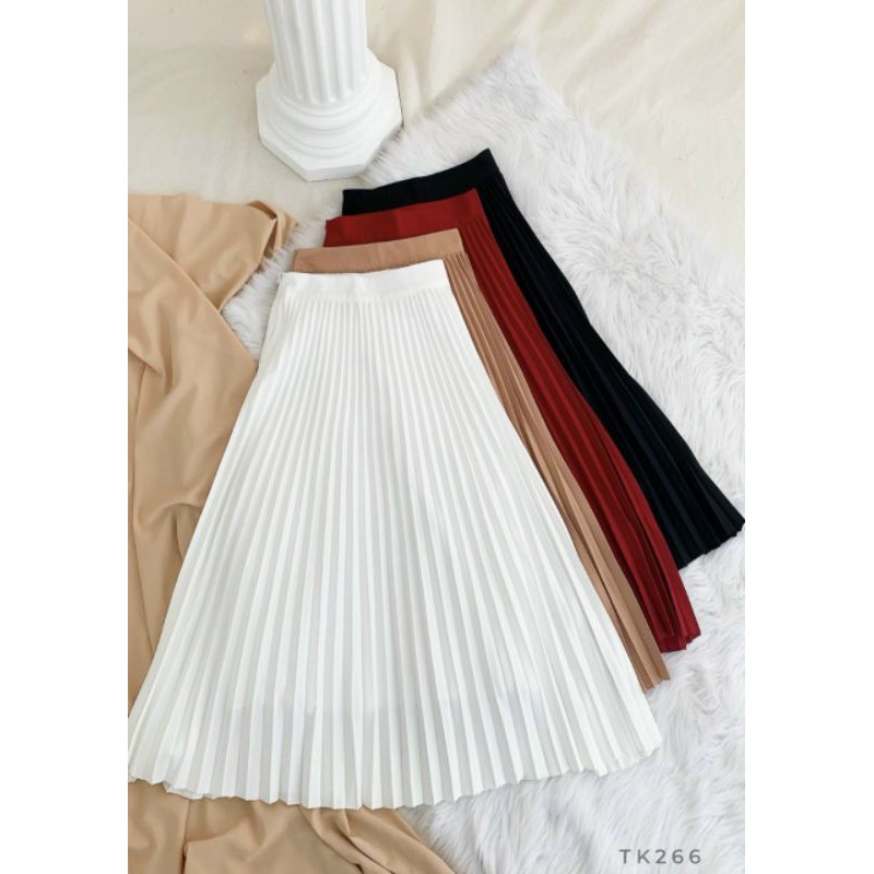 Y HÌNH - CHÂN VÁY XẾP LY DÀI | BigBuy360 - bigbuy360.vn