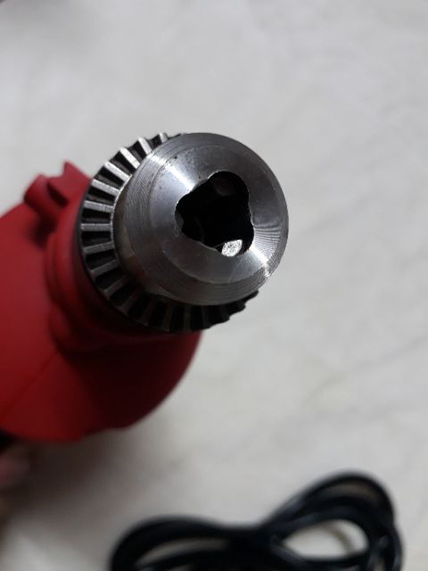 Máy khoan maktec 10mm MT603