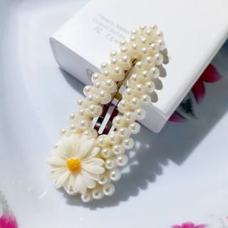 Kẹp tóc đính Hạt Hoa Cúc thời trang Hàn Quốc