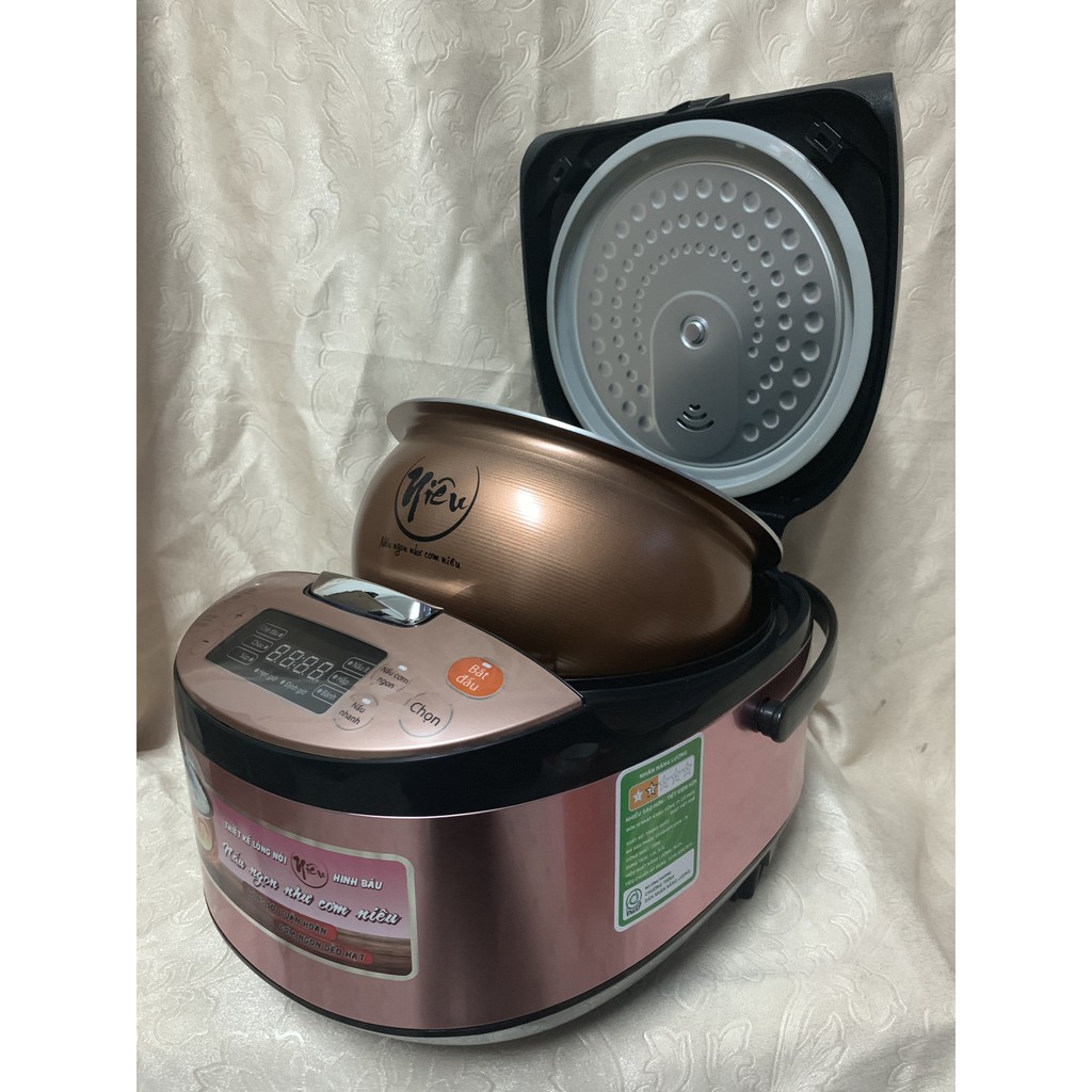 Nồi cơm điện tử Niêu Supor CFXB40FC33VN-75