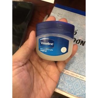 Sáp dưỡng ẩm Vaseline pure petroleum jelly Original 50ml