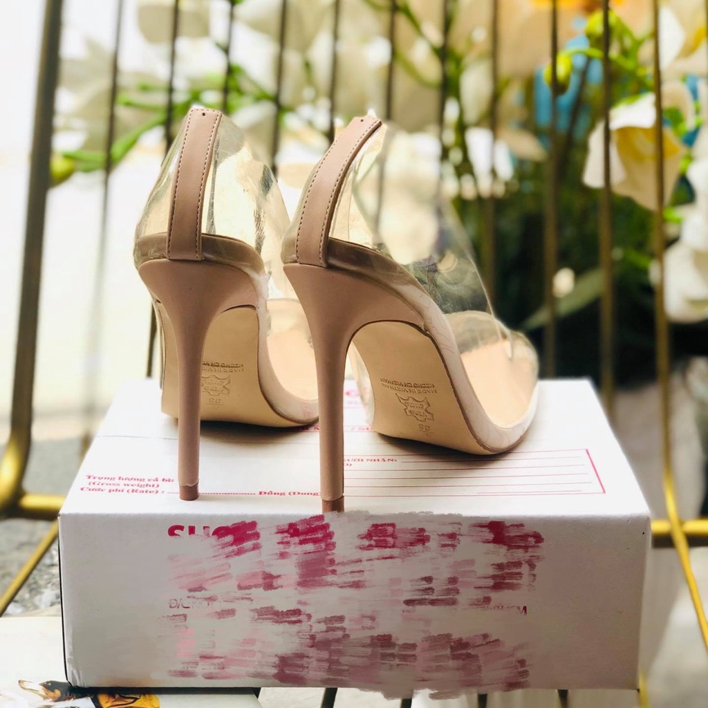 GIÀY CAO GÓT NỮ THỜI TRANG BÍT MŨI ,DÁNG LOUBOUTIN MICA TRONG SUỐT