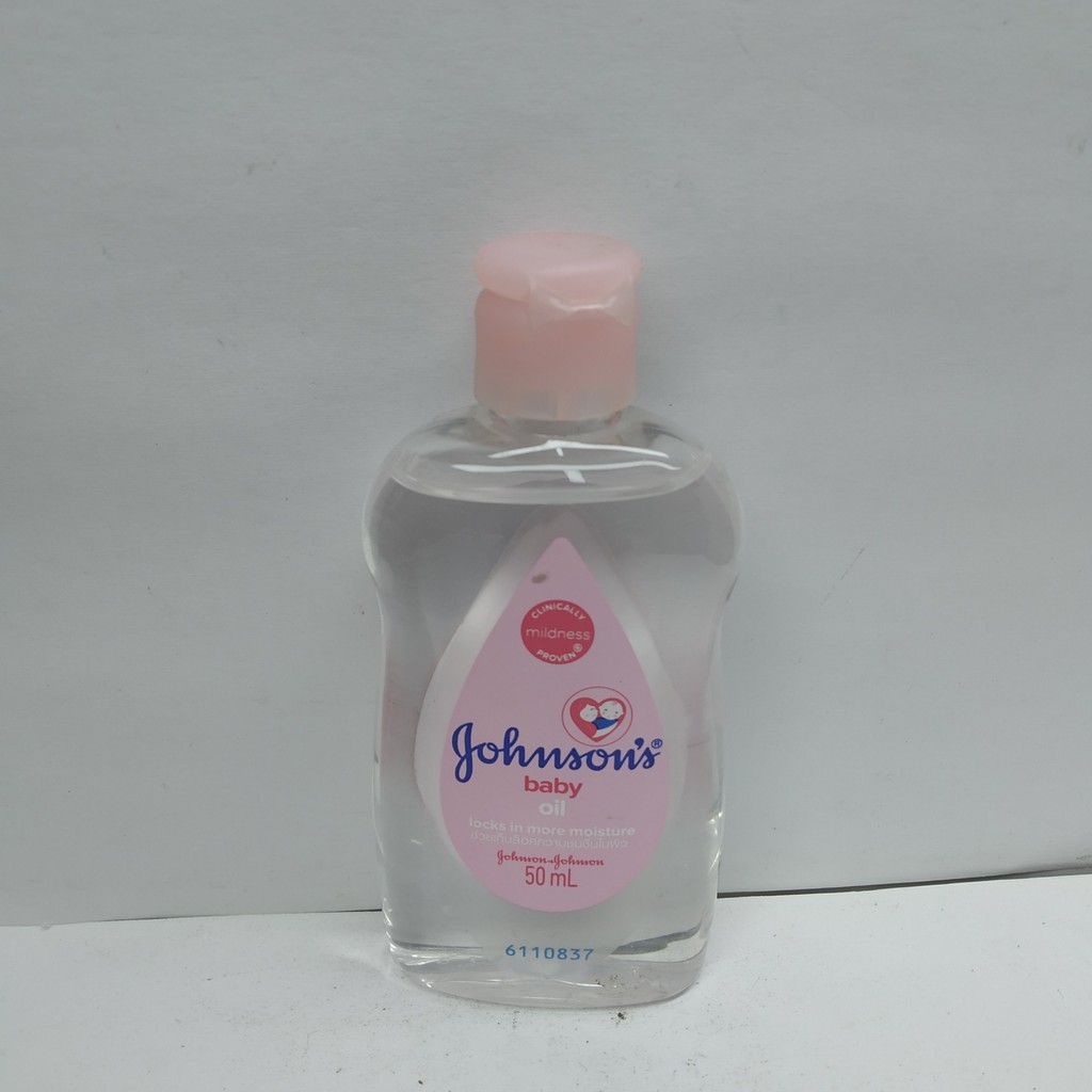 Dầu massage & dưỡng ẩm Johnson's baby oil 50ml