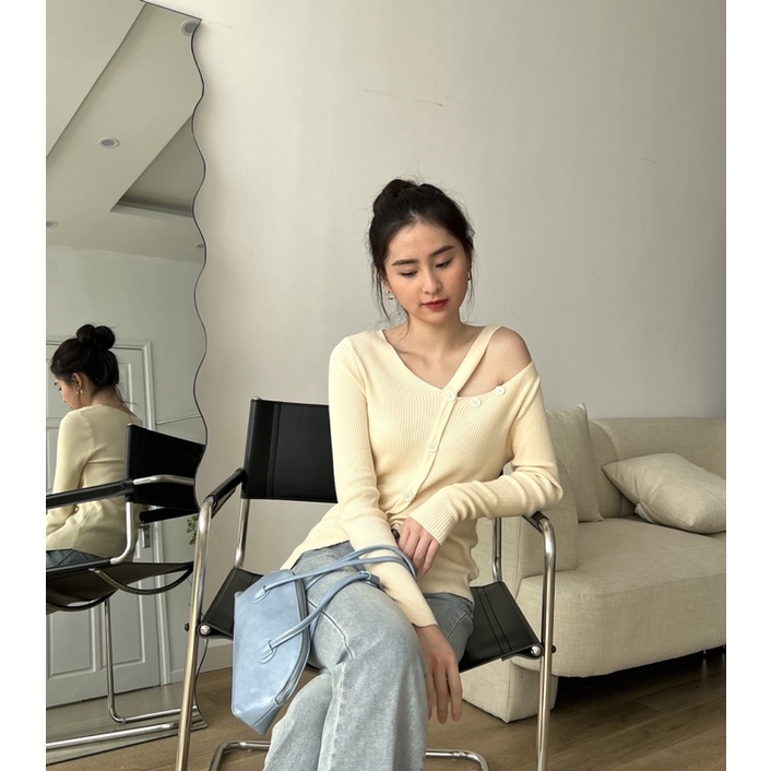 Áo len tăm cổ chéo | BigBuy360 - bigbuy360.vn