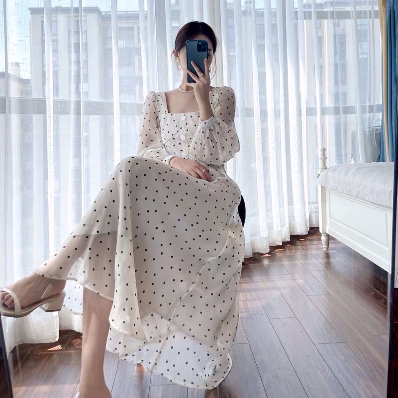 Váy Cổ Vuông Chấm Bi