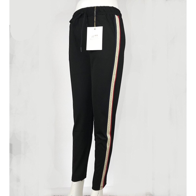 Quần baggy umi Hàn sọc(đ)