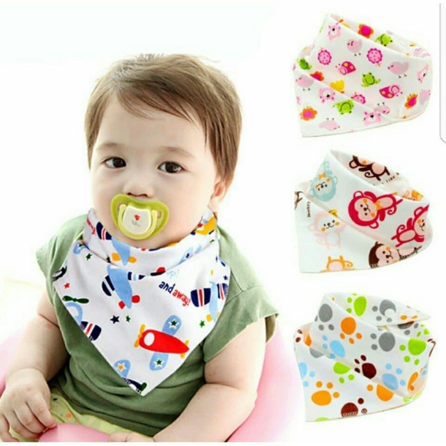 Khăn yếm tam giác 2 lớp chất cotton mềm mịn cho bé có cúc bấm