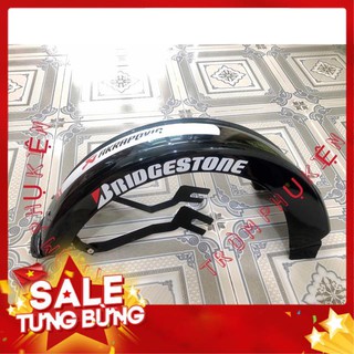 DÈ CHẮN BÙN LỚN EXCITER 150 NHỰA ABS SƠN ĐẸP XÃ HÀNG MÀU ĐEN BÓNG