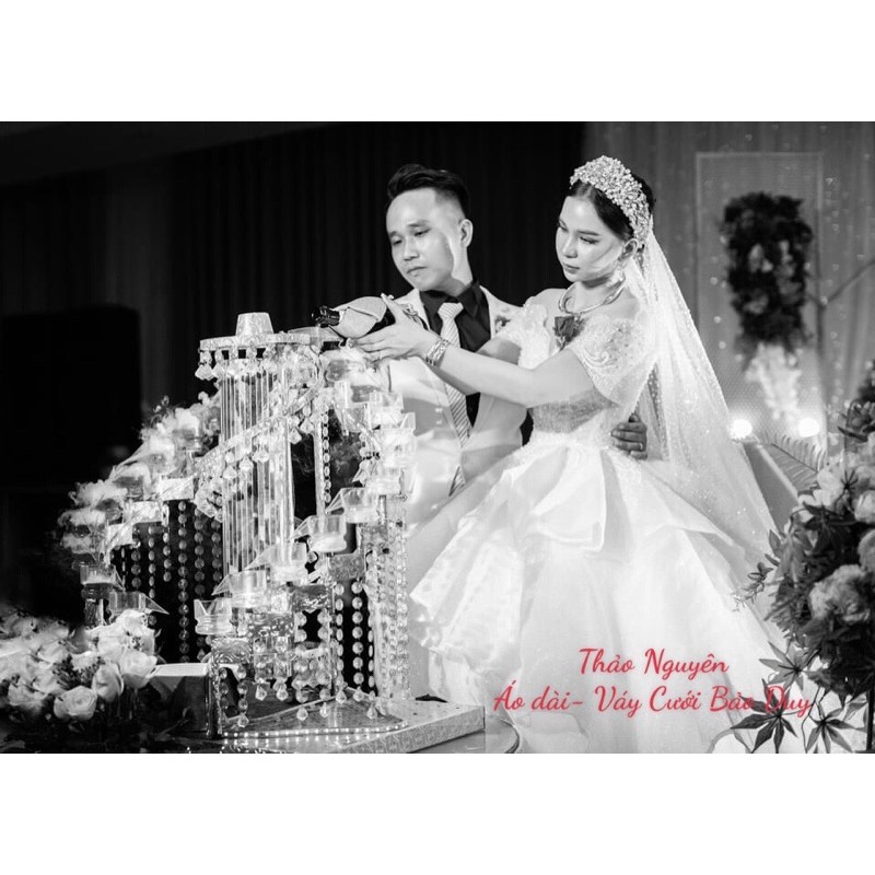 Lúp cô dâu kim tuyến phát sáng