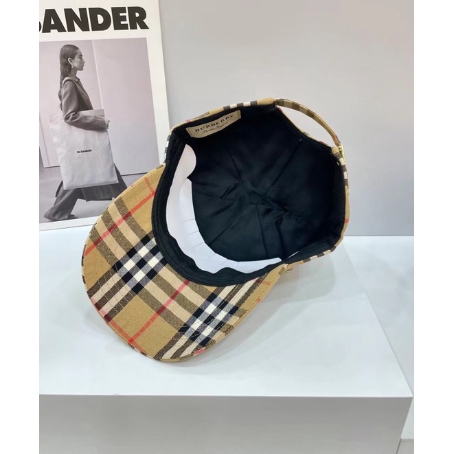 Mũ buberry hàng đẹp ảnh chụp thật