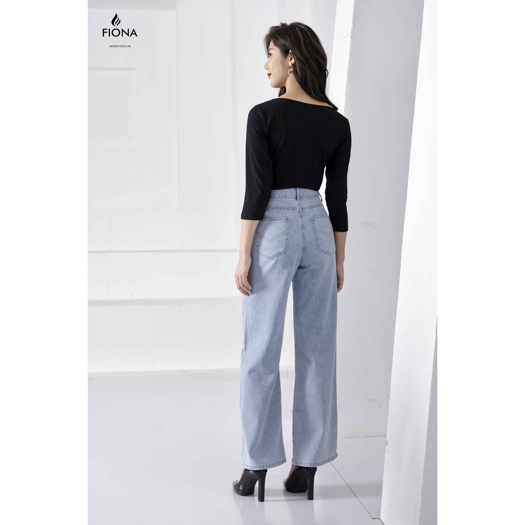 Áo thun cotton nữ cổ thuyền FIONA, áo thun dài tay dáng ôm, sọc tăm ngực phối ren F520687