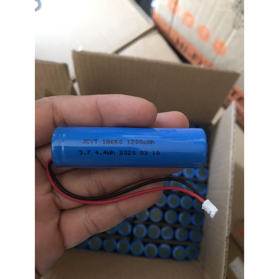 Pin 3.7V có socket cho tất cả loa bluetooth, micro bluetooth cầm tay