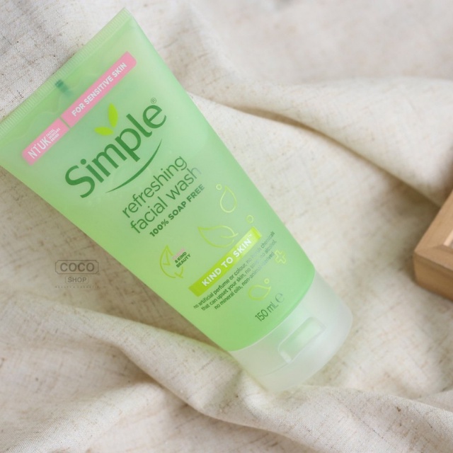 Sữa Rửa Mặt Simple Gel kind To Skin 150ml Chính Hãng Cho Da Dầu