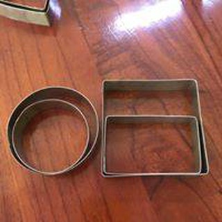 Khuôn sấy tổ yến tròn, vuông, chữ nhật, trái tim 5gr SL: 10 khuôn