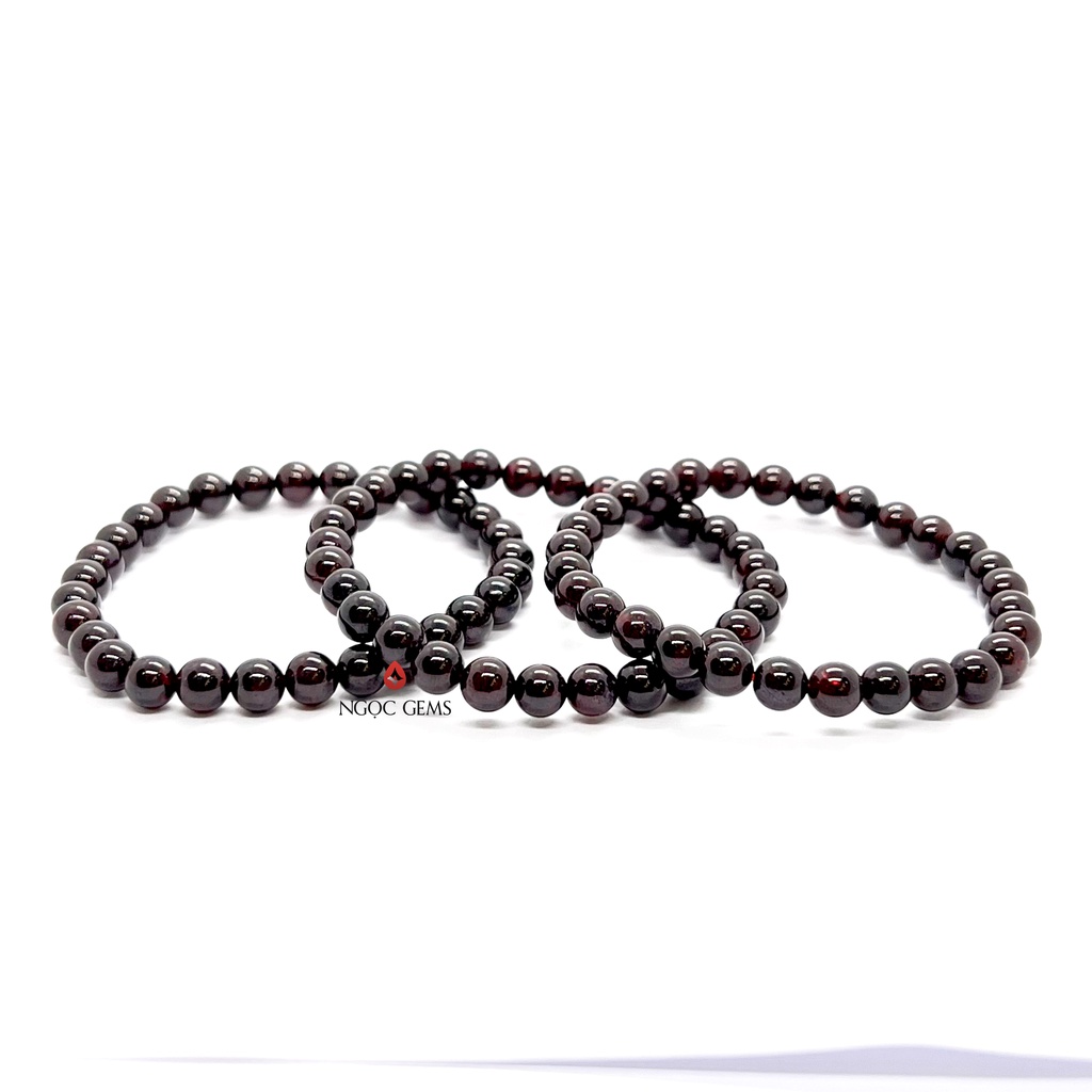 Vòng tay đá Garnet B - Năng động, May Mắn - GNB - Ngọc Gems