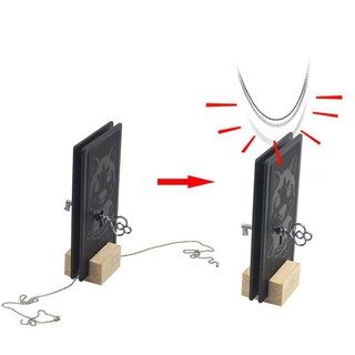 Đạo cụ ảo thuật cận cảnh : Dây chuyền xuyên chìa khóa