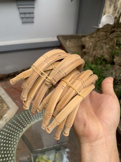 Cầu góc tre
