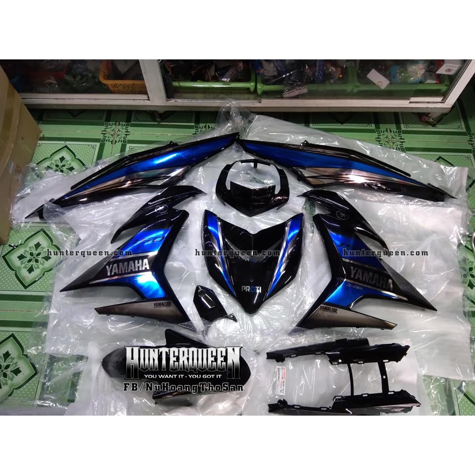 Tem Exciter 150. LC, xe đen, tem xanh GP. Chất liệu crom. Chỉnh sửa theo yêu cầu. Sắc nét, bền màu, chống nước