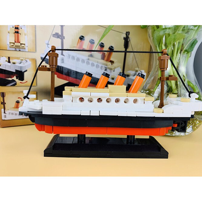 194Pcs Bộ Lắp Ráp Mô Hình Tàu ed Titanic Cho Bé