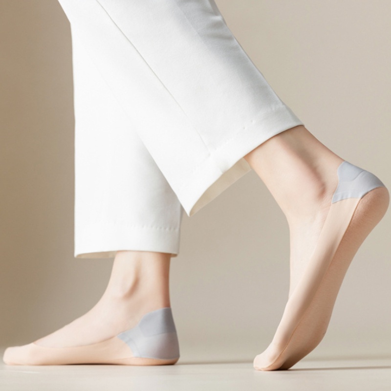 Vớ Thuyền Bằng Lụa Lạnh Mỏng Nhẹ Chống Trượt Thời Trang Dành Cho Nữ