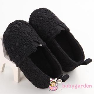 Giày đế mềm chống trượt cho bé
