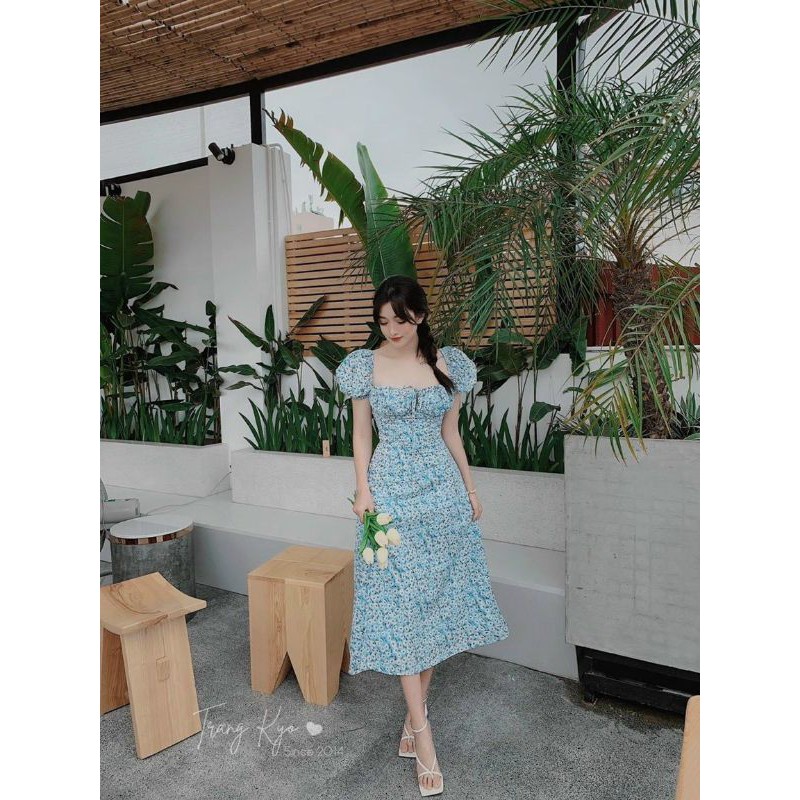 Đầm hoa xanh midi nhíu ngực xẻ đùi mã 1804
