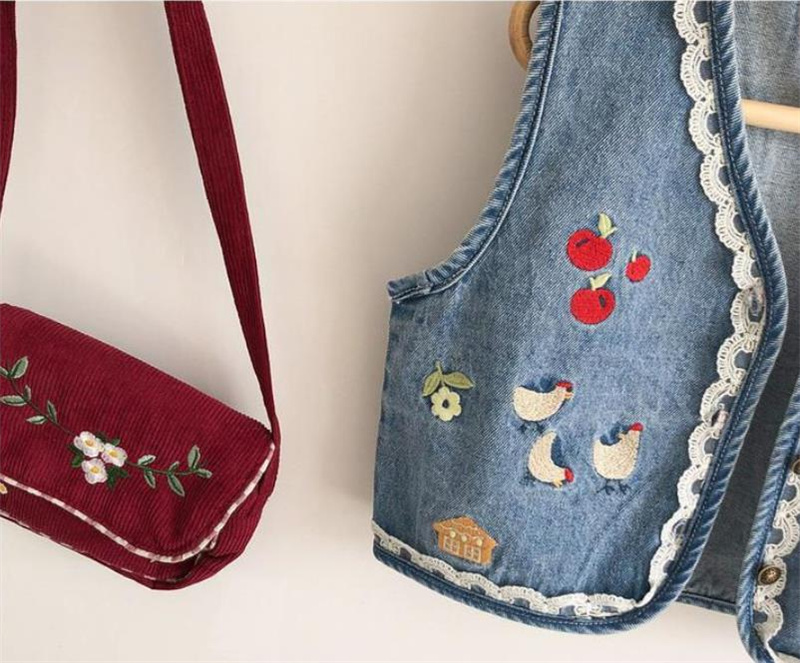 Áo Khoác Jean Thêu Họa Tiết Xinh Xắn Cho Bé Gái