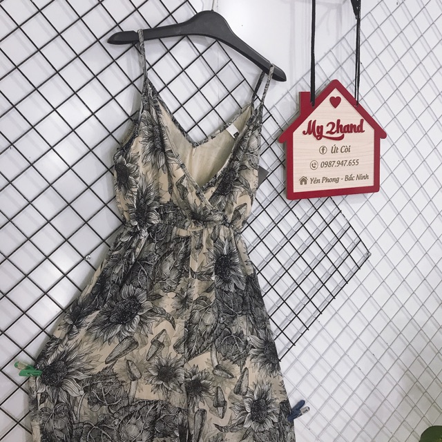 Jumpsuit hai dây
