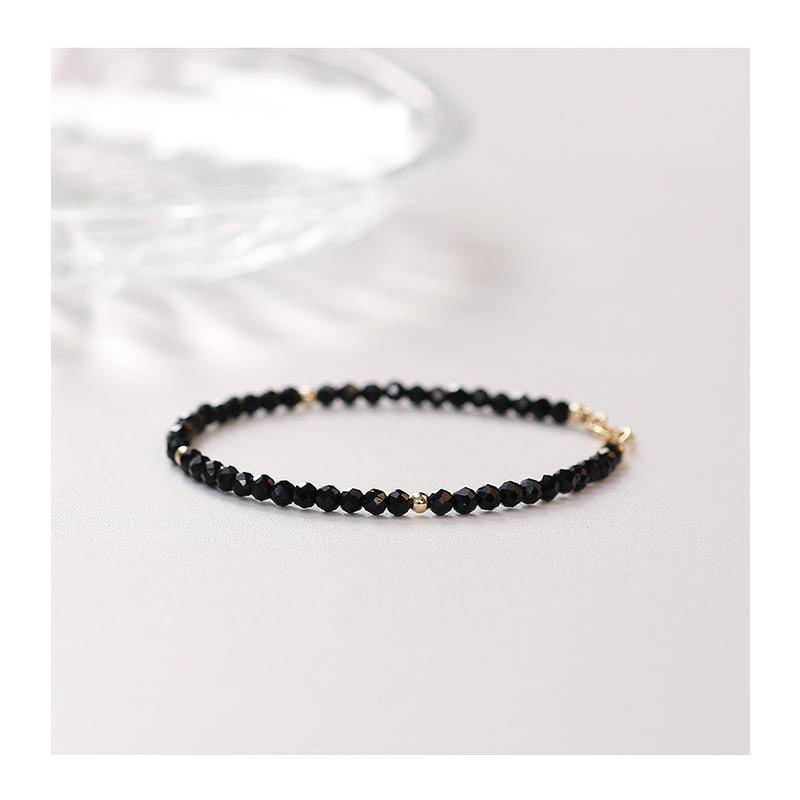 Vòng Đeo Tay Xỏ Hạt Pha Lê Tự Nhiên Màu Đen Siêu Mịn Thời Trang Độc Đáo Đơn Giản Dễ Phối Đồ