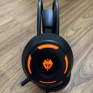Tai nghe Game thủ đèn Led V6