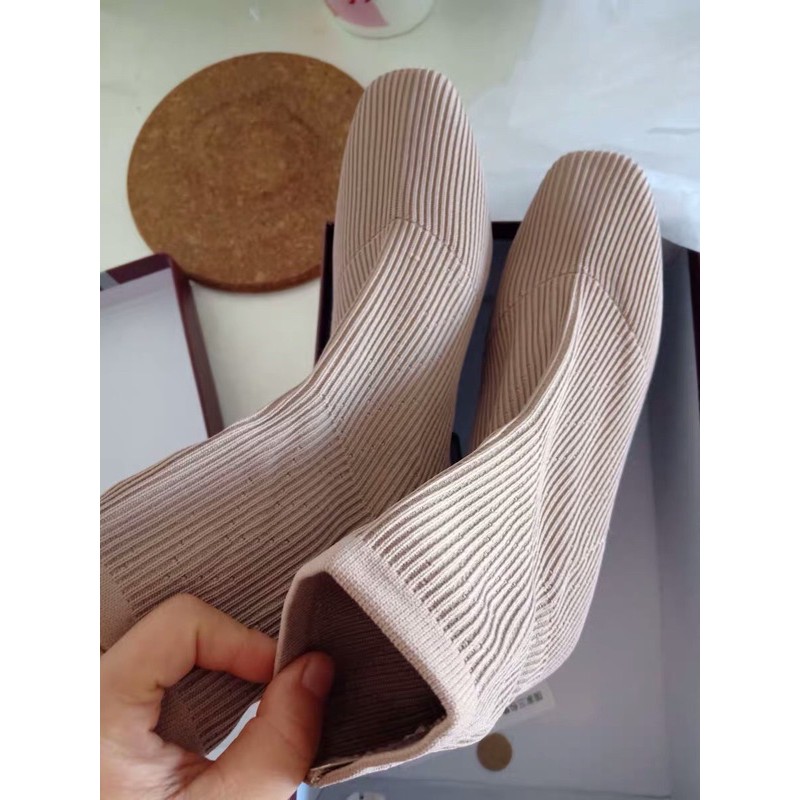 Boot len cổ thấp mũi vuông đế tráng gương cao 7p