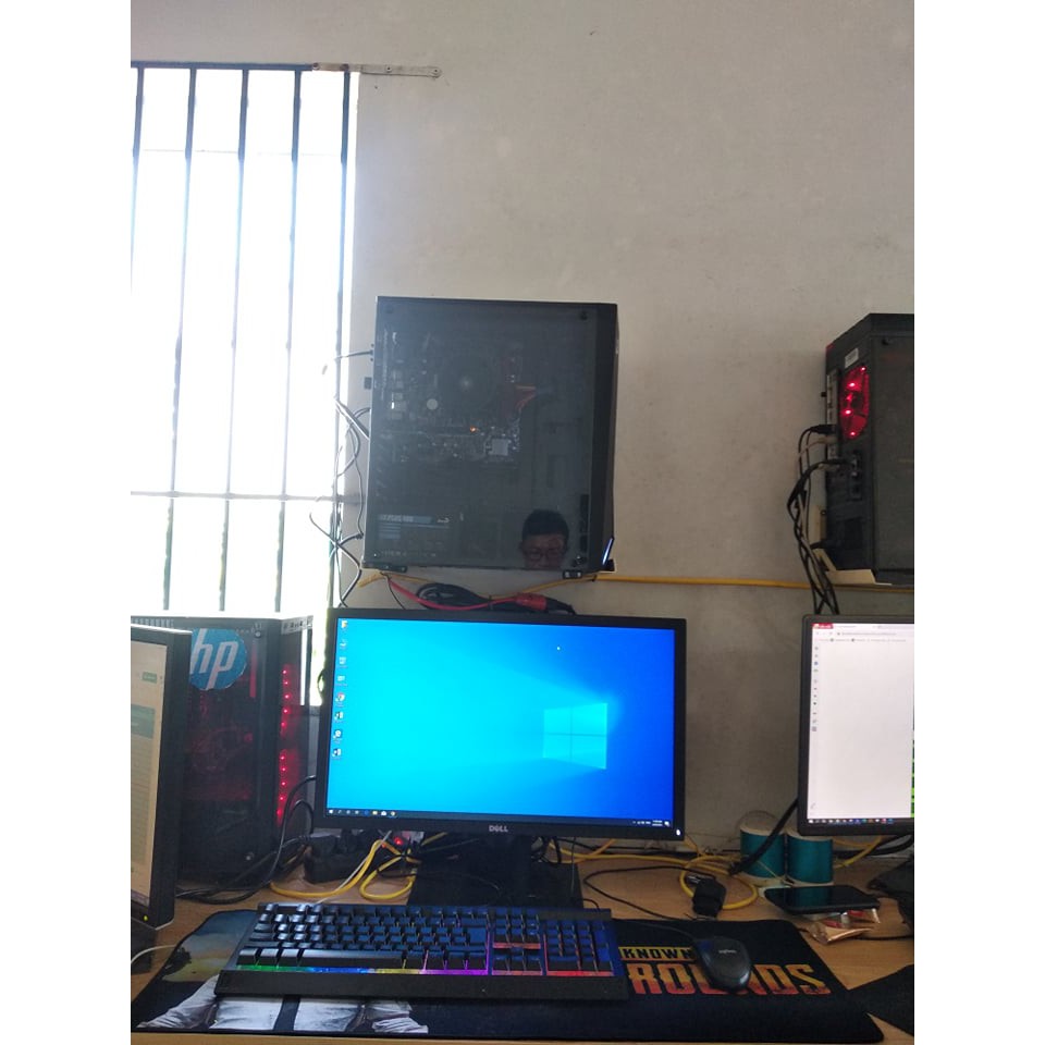 Màn hình máy tính Dell E2220H 21.5 inch ( FHD 60Hz , sắc nét , chính hãng , Display Port (DP) , VGA, BH chính hãng ) ) | BigBuy360 - bigbuy360.vn