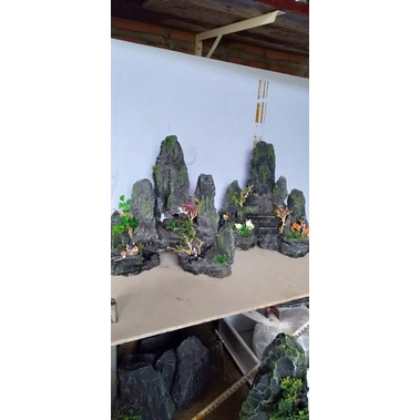 Hòn non bộ núi hồ cá