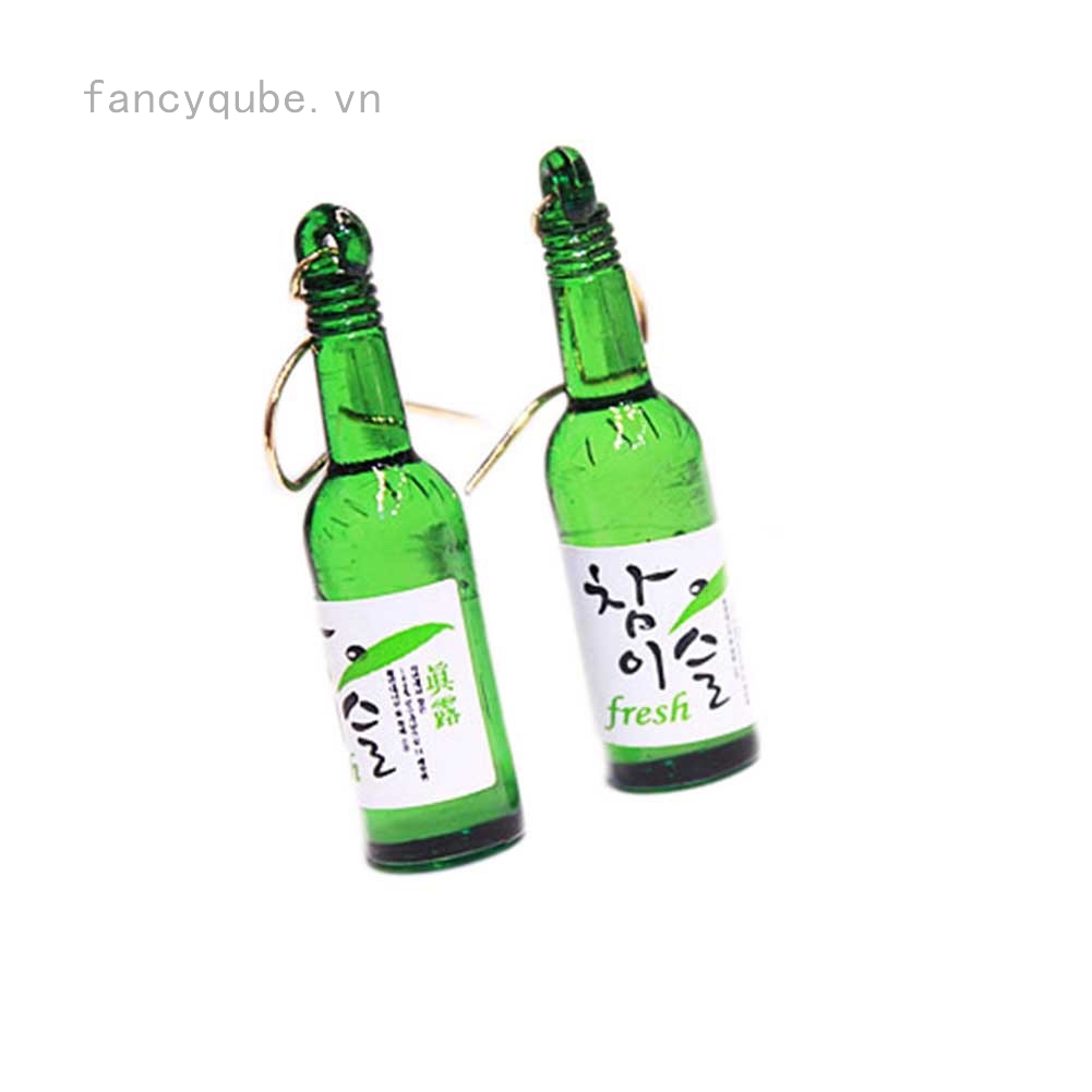 Hoa tai mặt hình chai rượu Soju dễ thương