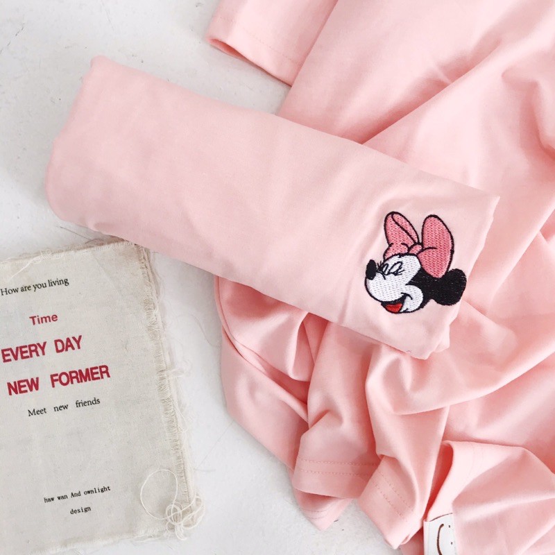 Áo thun thêu chuột Minnie