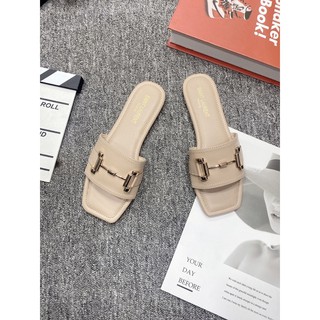 Dép lê khoá mẫu mới về