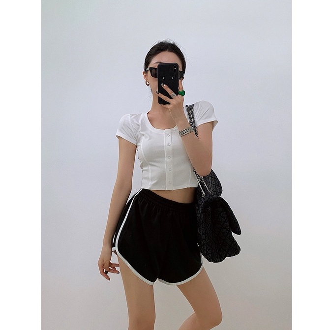 QKOOLE  Quần short thể thao phong cách Hàn Quốc kiểu dáng năng động cho nữ