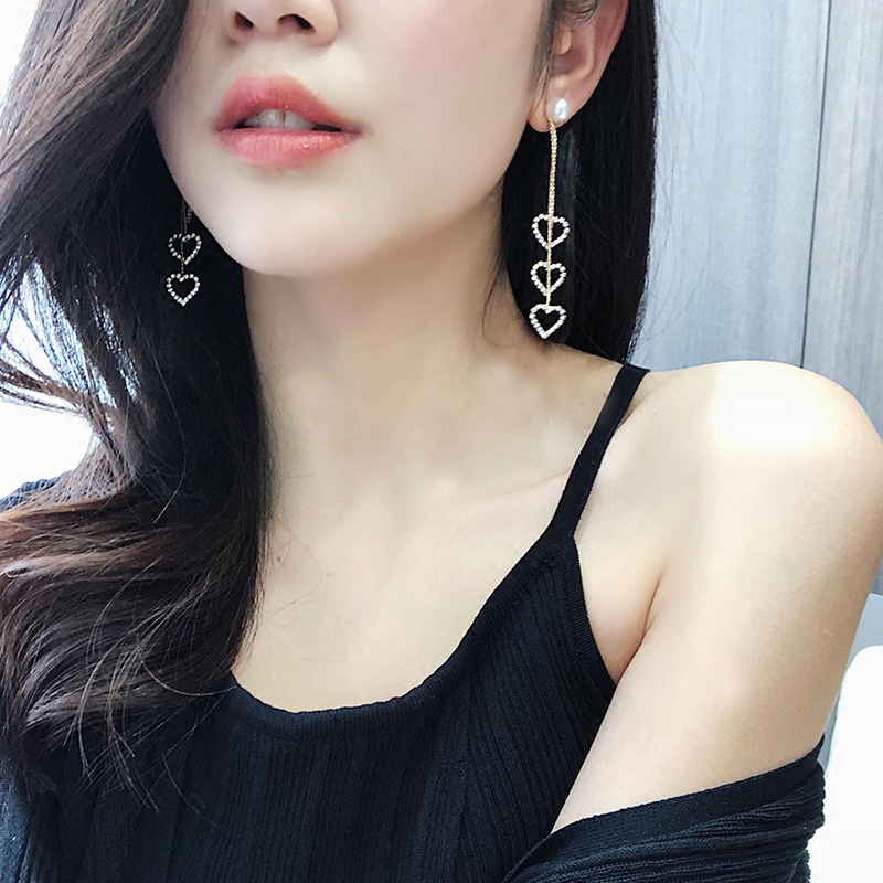 Khuyên Tai Nữ Trang Dáng Dài Tạo Hình Độc Đáo