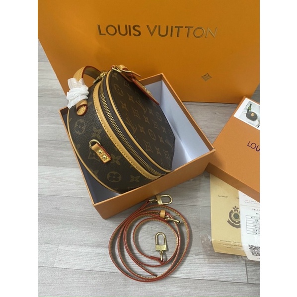 Túi cốp tròn LV size 18cm vừa điện thoại hàng supper