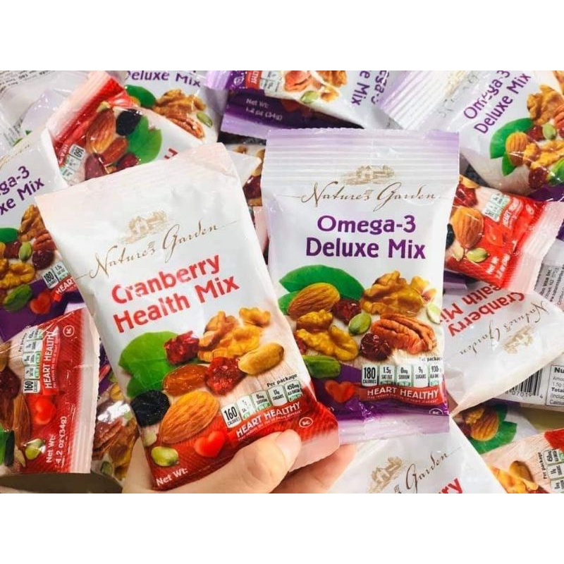 Hạt Tổng Hợp &amp; trái cây sấy hữu cơ Nature's Garden Trail Mix Snack Packs