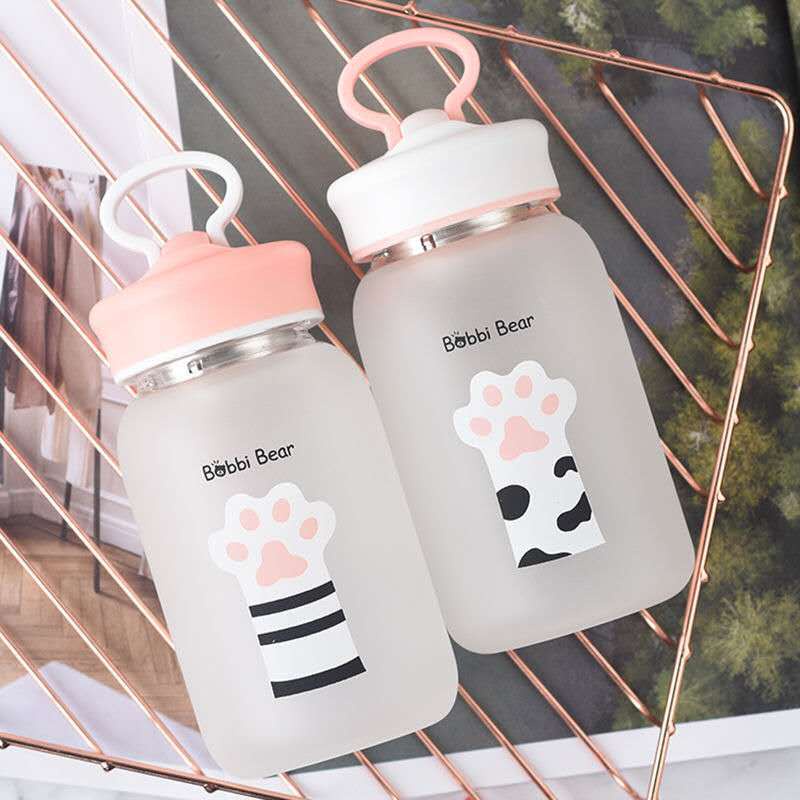 Bình Thuỷ Tinh Chịu Nhiệt 460ml Có Lọc Trà Kèm Túi Chống Sốc Hình Chân Mèo Đáng Yêu