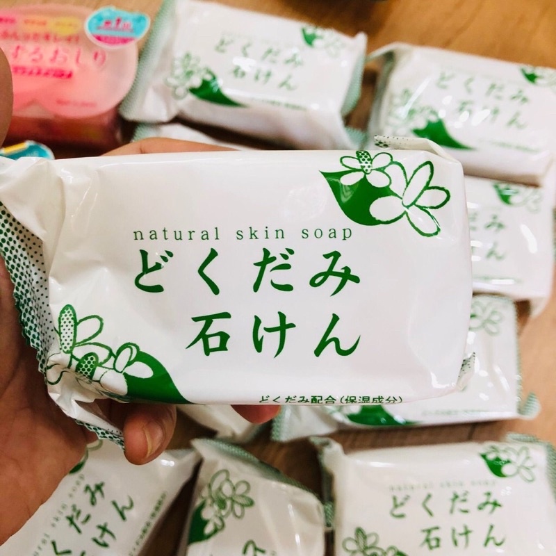 Xà phòng rửa mặt ngừa mụn diếp cá Dokudami Natural Skin Soap