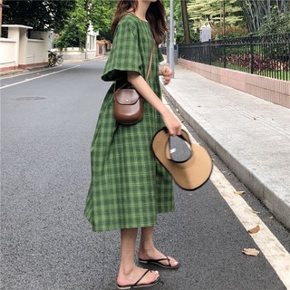 váy sọc caro xanh lá