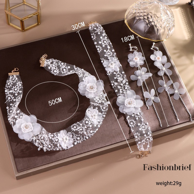 Bộ cài tóc đám cưới cô dâu thiết kế sang trọng