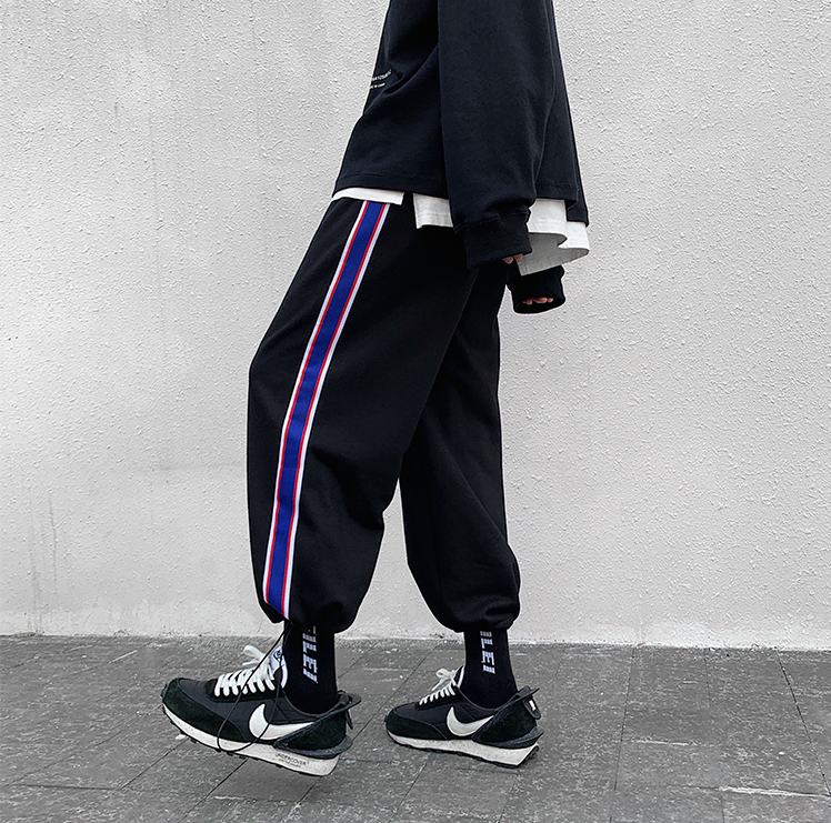 Casual pants Drawstring trousers Hip-hop trousers running track pants Contrasting striped loose straight-leg pants for men and women Korean style trendy nine-point guard pants Wild INS Hong Kong fashion brand pants in stock