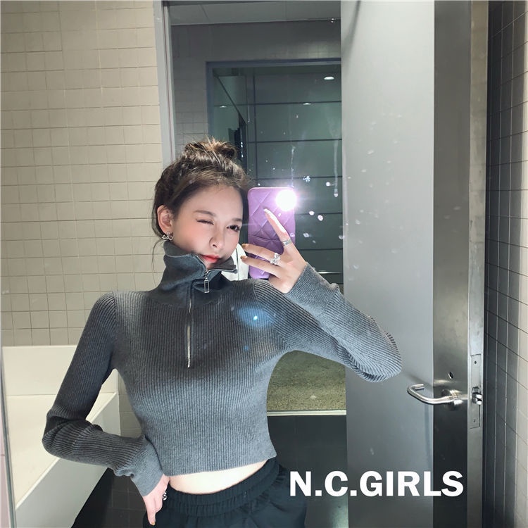Áo Croptop Tay Dài Cổ Polo Dáng Ôm Thời Trang Cho Nữ | BigBuy360 - bigbuy360.vn