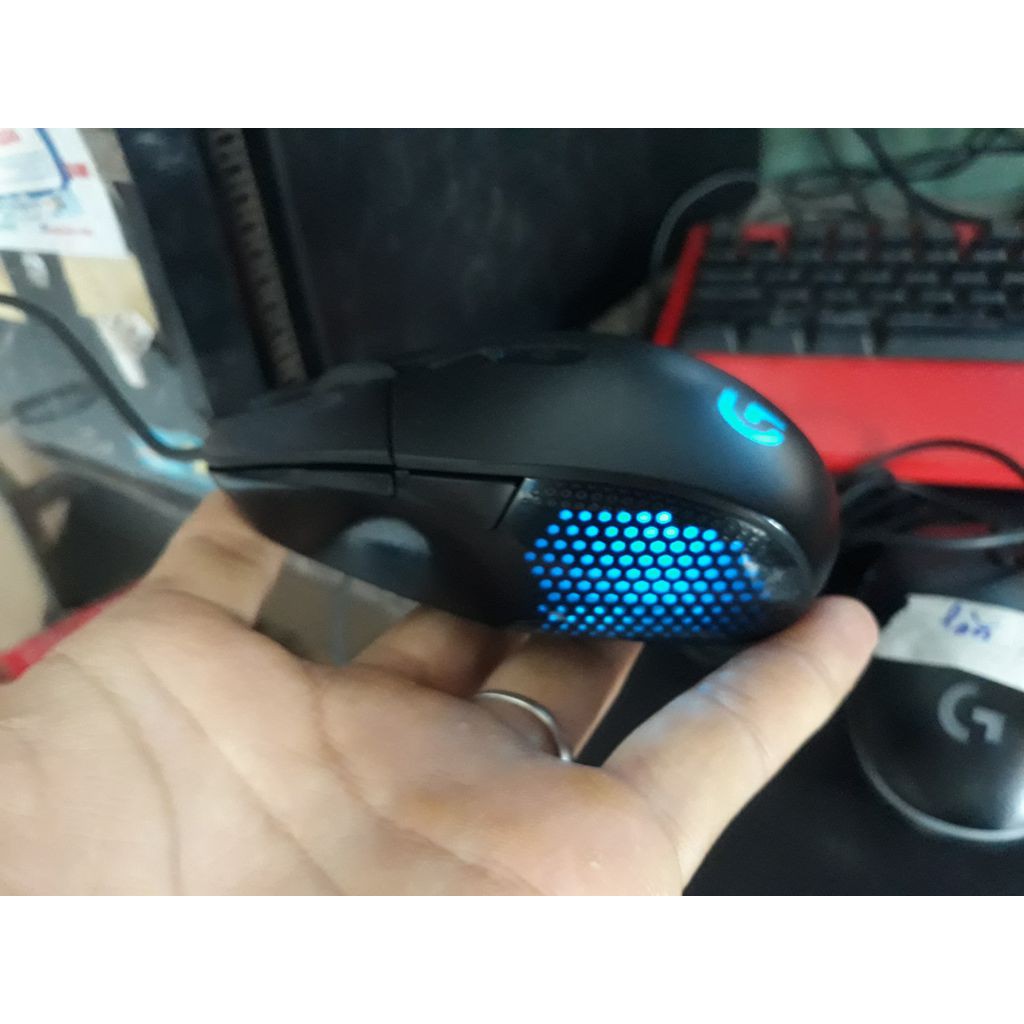 Chuột game Logitech G302 cũ  chính hãng logitech bảo hành 1 tháng